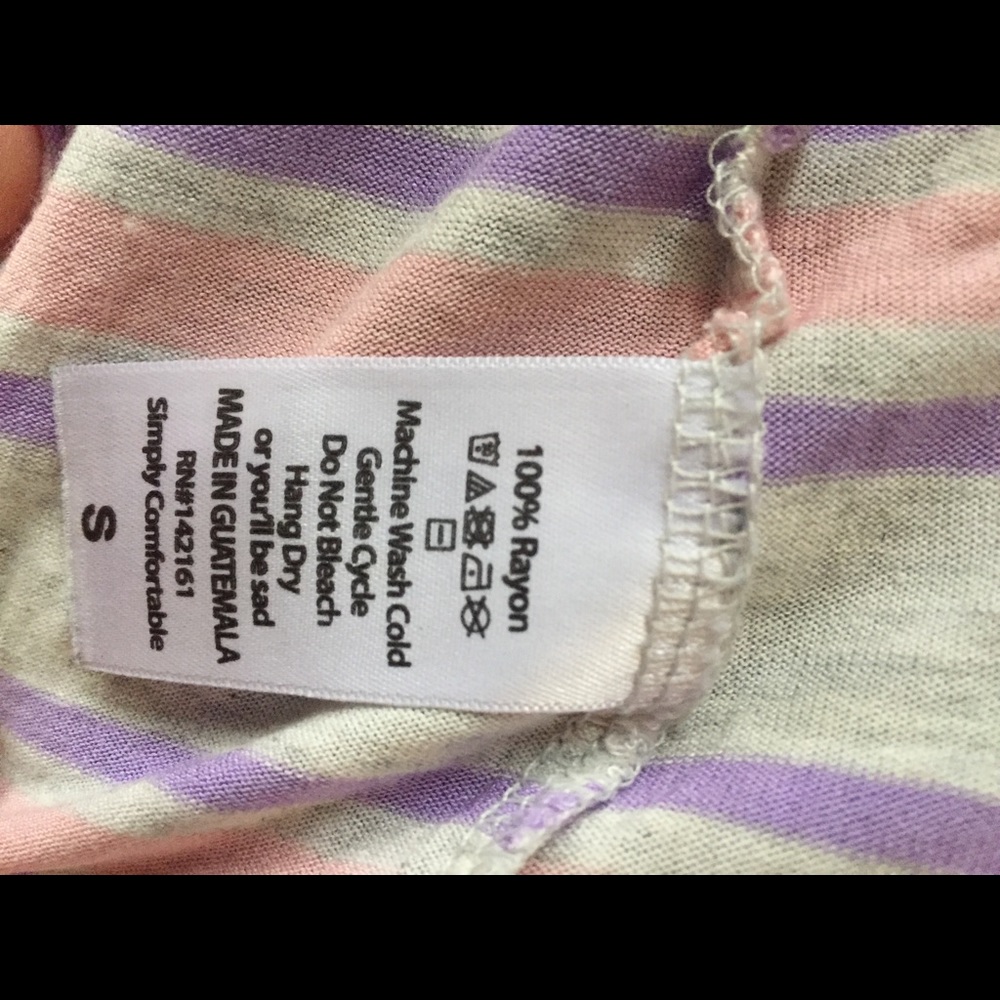 Lula Roe “Randy” tee Size Small - Picture 8 of 8
